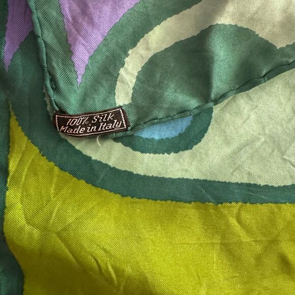 Vintage Neiman Marcus silk FIORIO square scarf made in Italy - Picture 6 of 6